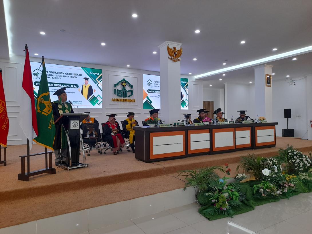 IAIN Kerinci Kukuhkan Prof. Dr. Heri Mudra sebagai Guru Besar ke-10